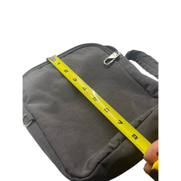 Travelon Anti-Theft Classic Travel Cross Body Bag - Picture 6 of 10